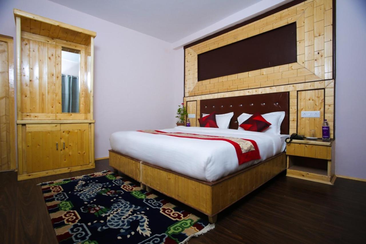 Hotel Nubra Residency Charasa Exterior foto
